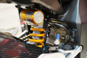 Phuộc Ohlins của nước nào ? 