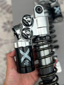 Núm Rebound Shark X2 đen